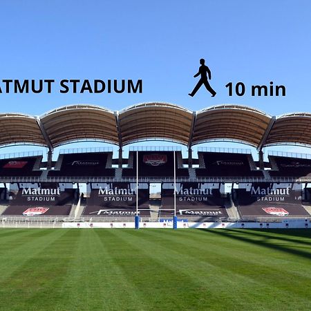 Lionne-Stade Du Lou Lyon Exteriör bild